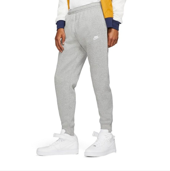 Men's‎ Nike Sportswear Club Fleece Joggers Tapper Leg With Ribbed Cuff Size XL - Picture 1 of 10